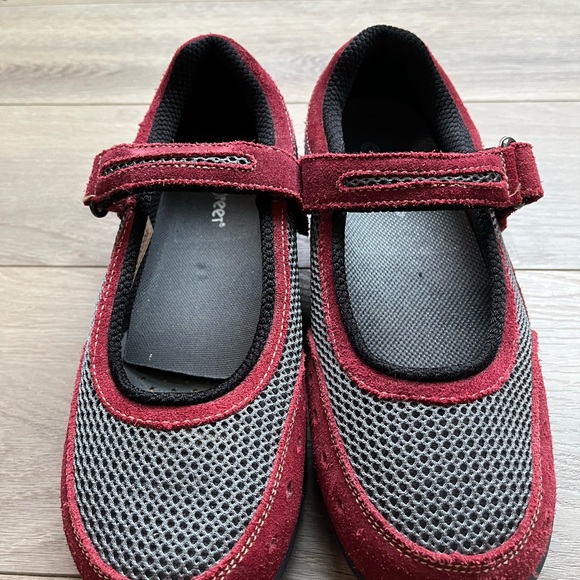 EUC Othofeet Chattanooga Mary Jane - Grey with Red suede 8B - Picture 4 of 9